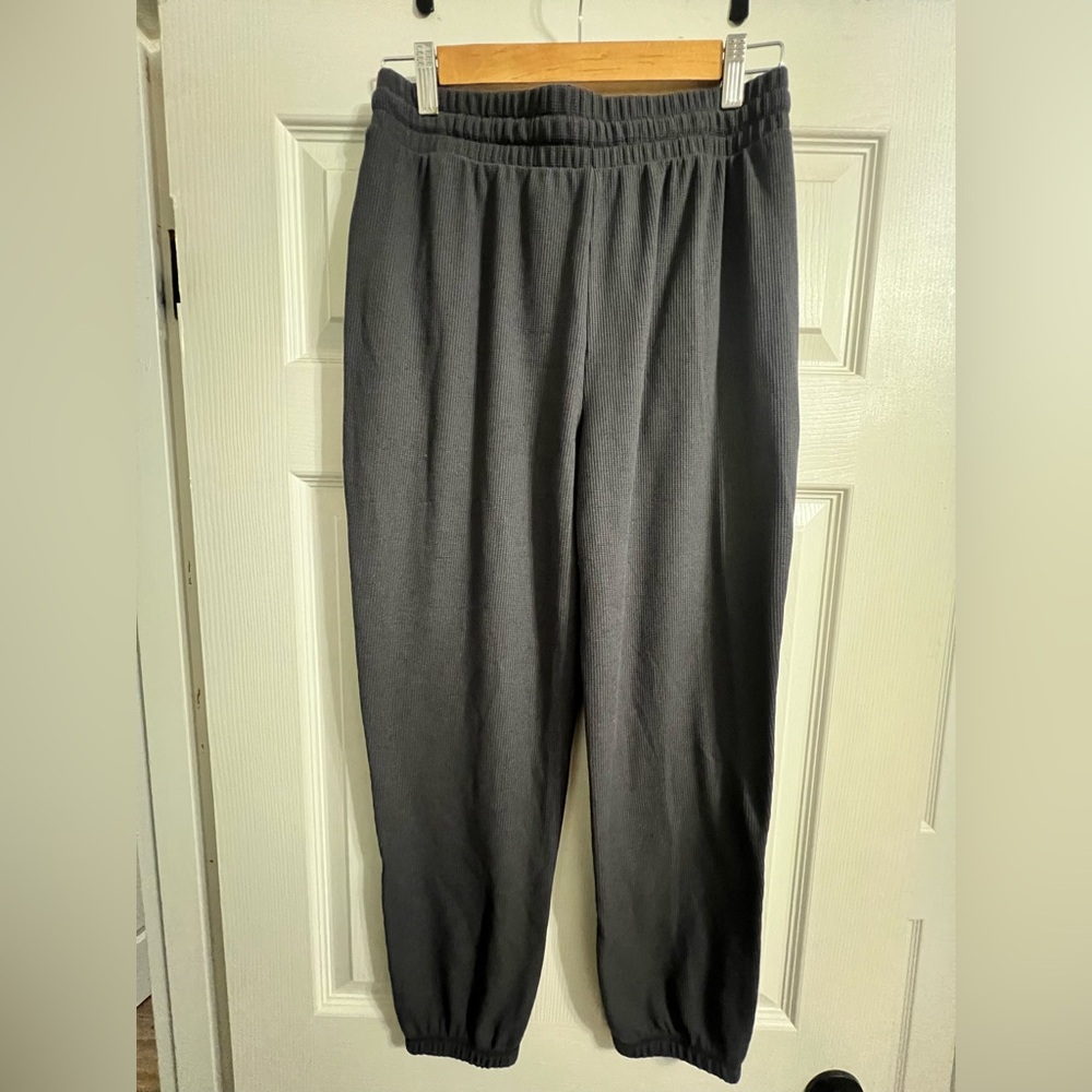 Fabletics Joggers - Picture 5 of 6